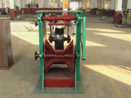 D型造紙(zhǐ)碎漿機(jī)